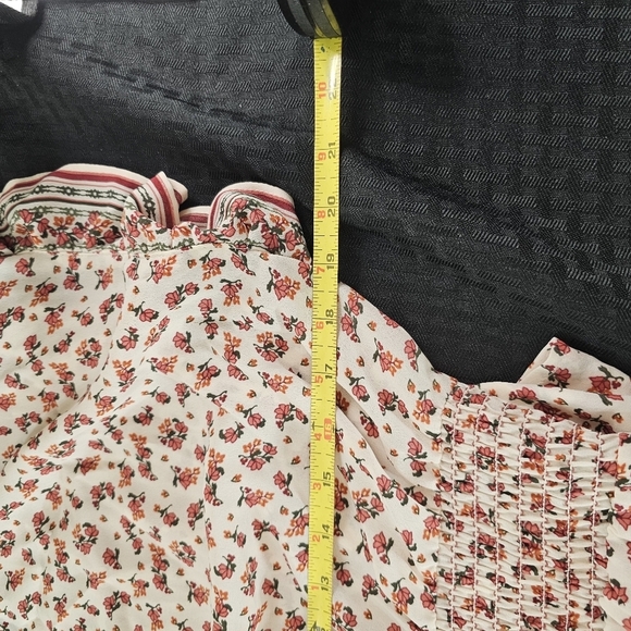 Max Studio Top - Picture 3 of 6